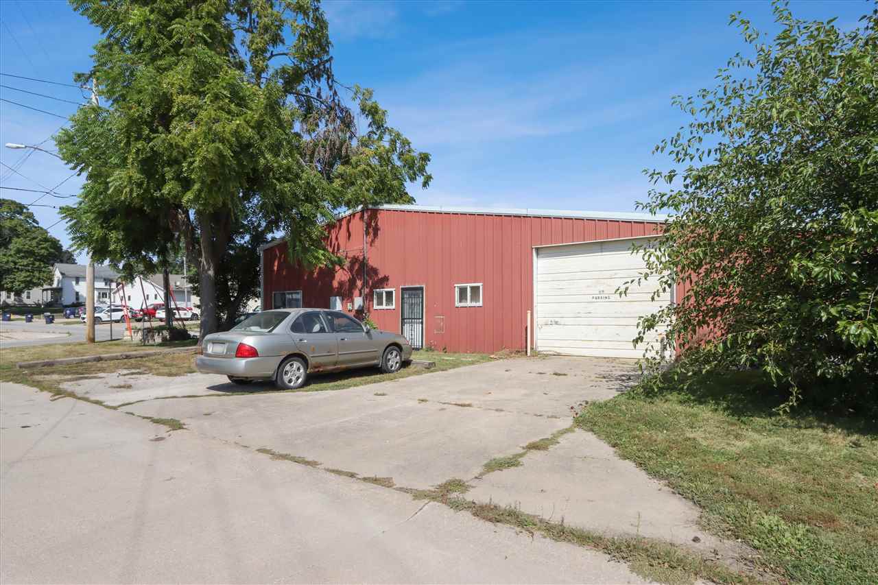 102 Washington Street Williamsburg IA 52361