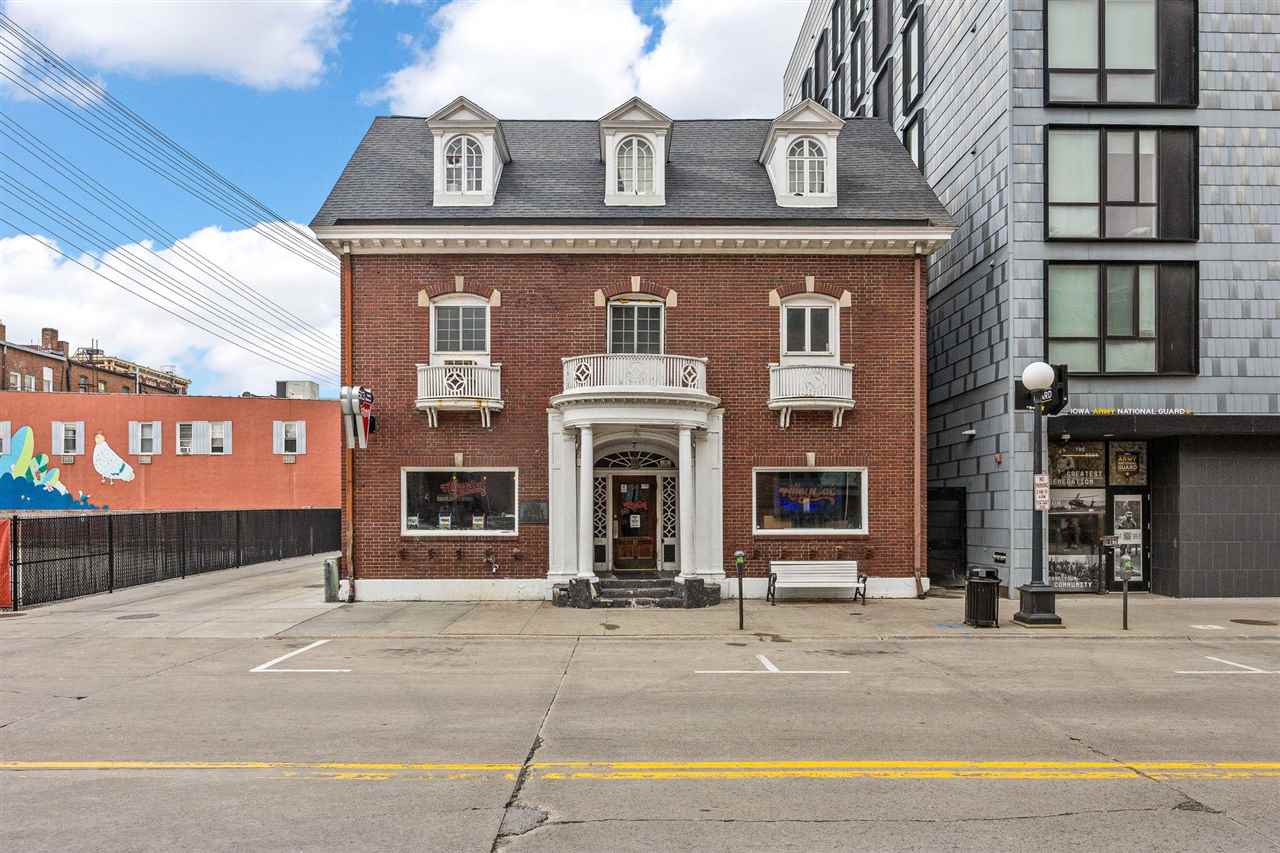 13 S Linn Street Iowa City IA 52240