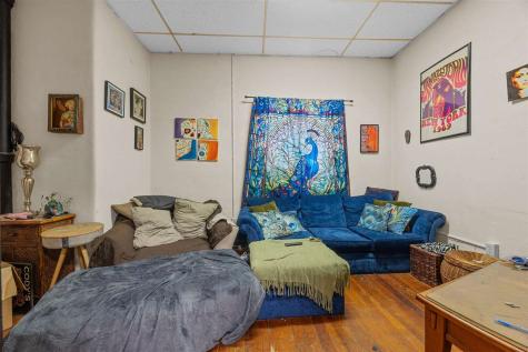13 S Linn Street Iowa City IA 52240