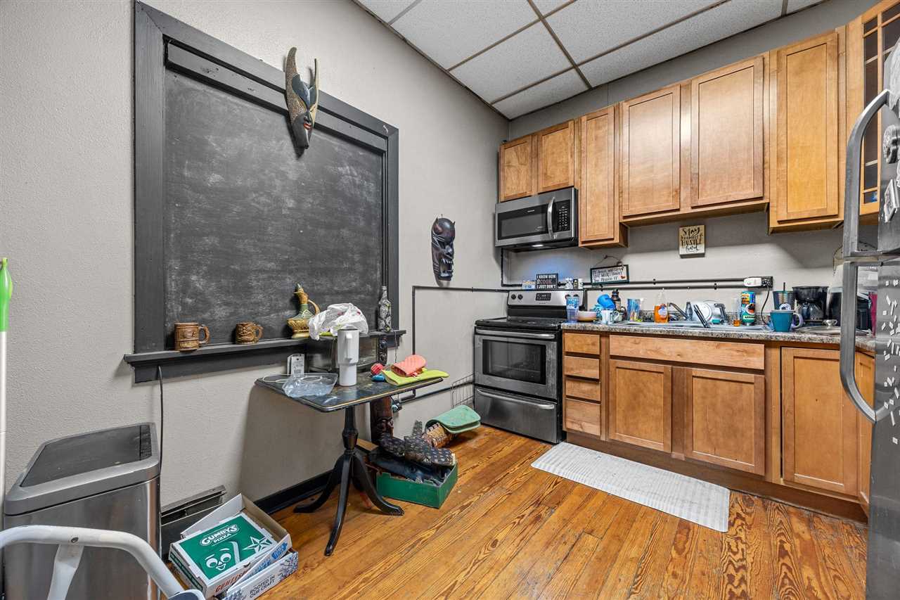 13 S Linn Street Iowa City IA 52240
