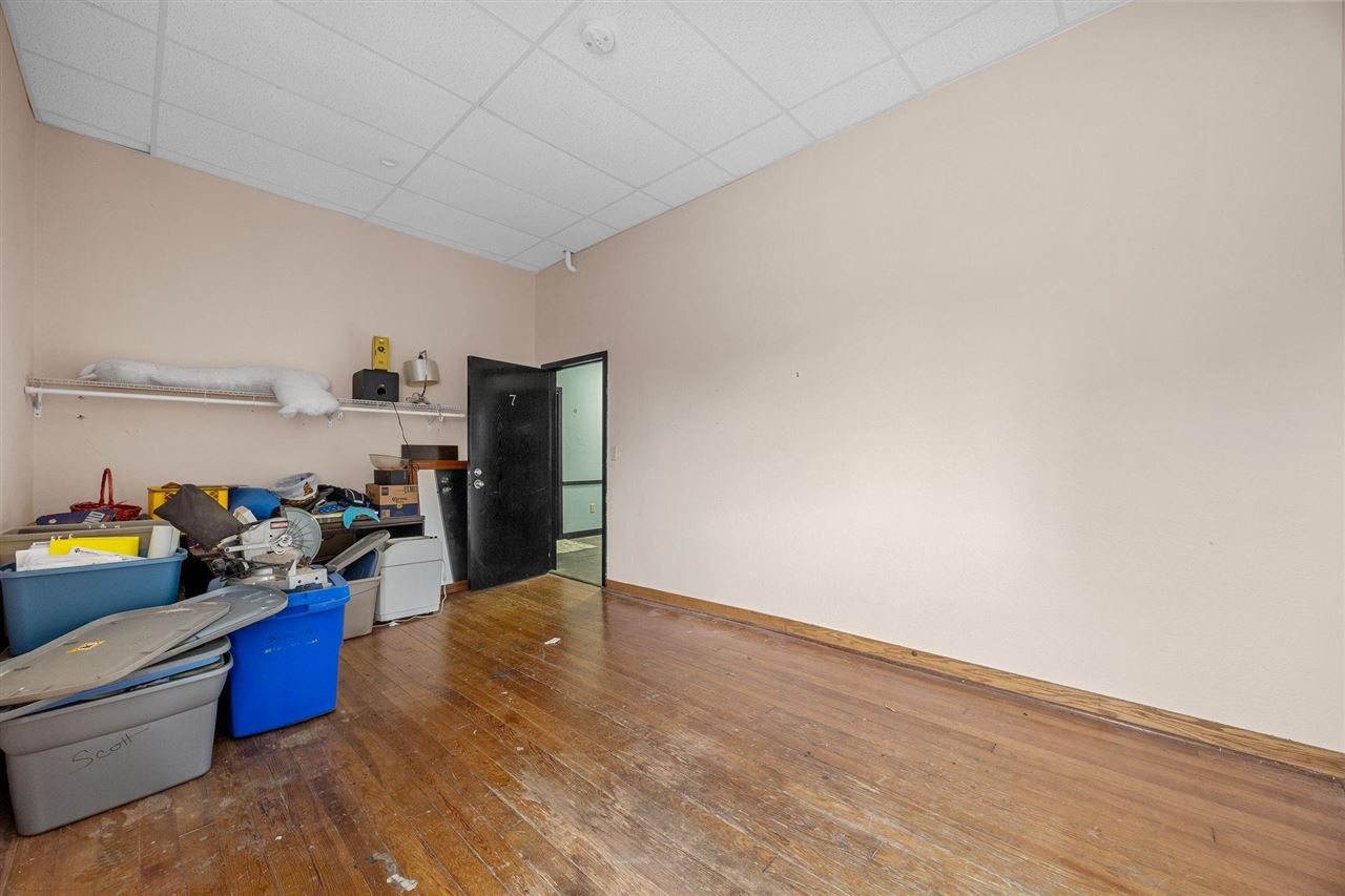 13 S Linn Street Iowa City IA 52240