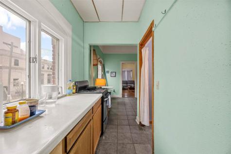 13 S Linn Street Iowa City IA 52240