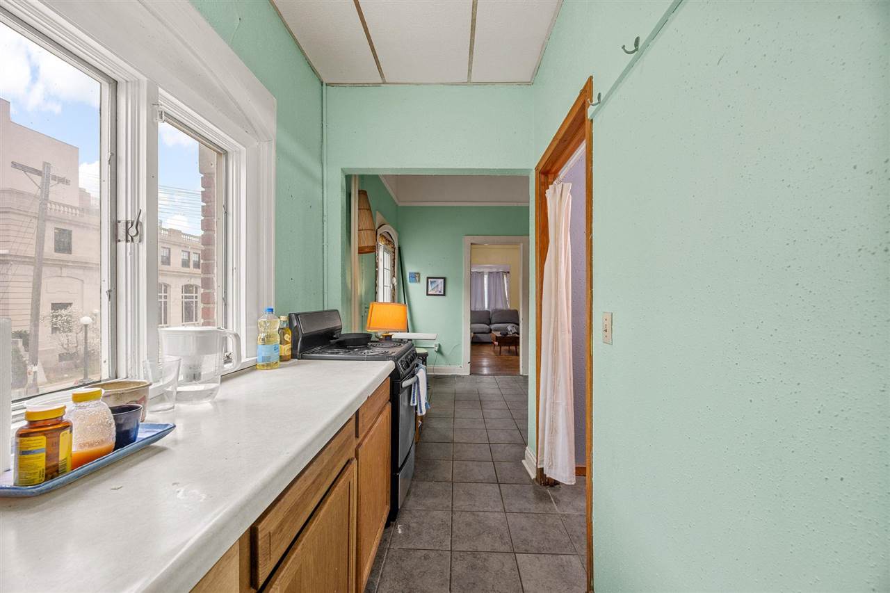 13 S Linn Street Iowa City IA 52240