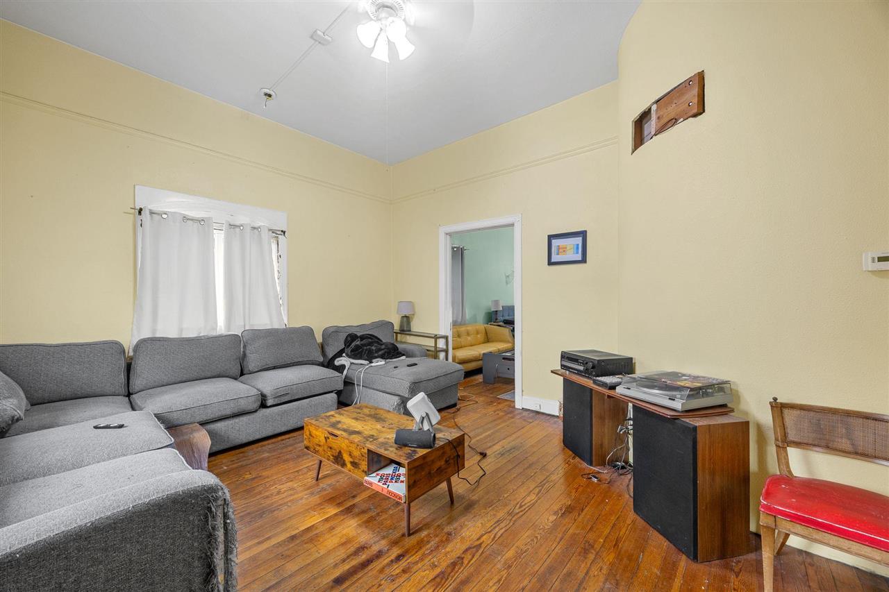 13 S Linn Street Iowa City IA 52240