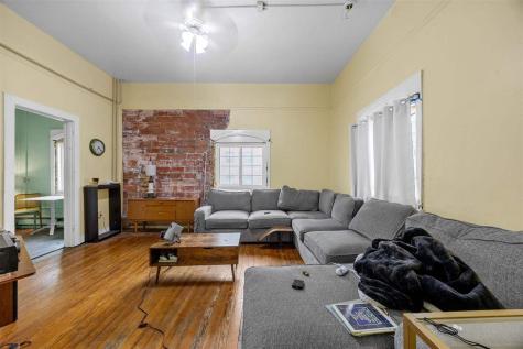13 S Linn Street Iowa City IA 52240