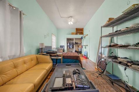13 S Linn Street Iowa City IA 52240