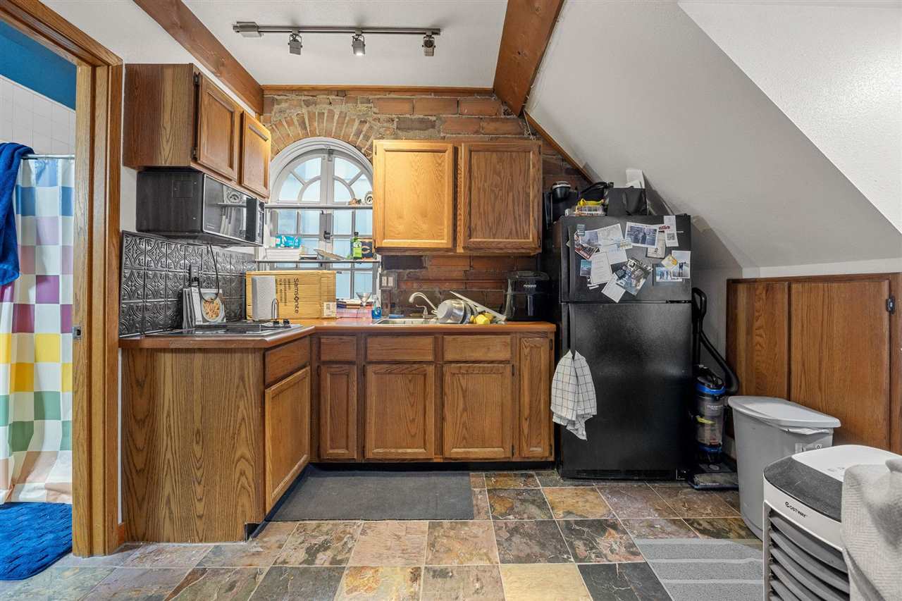 13 S Linn Street Iowa City IA 52240