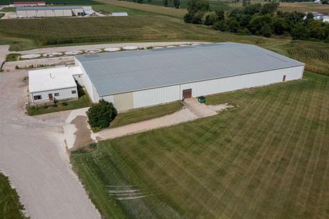 701 N K Avenue Vinton IA 52349