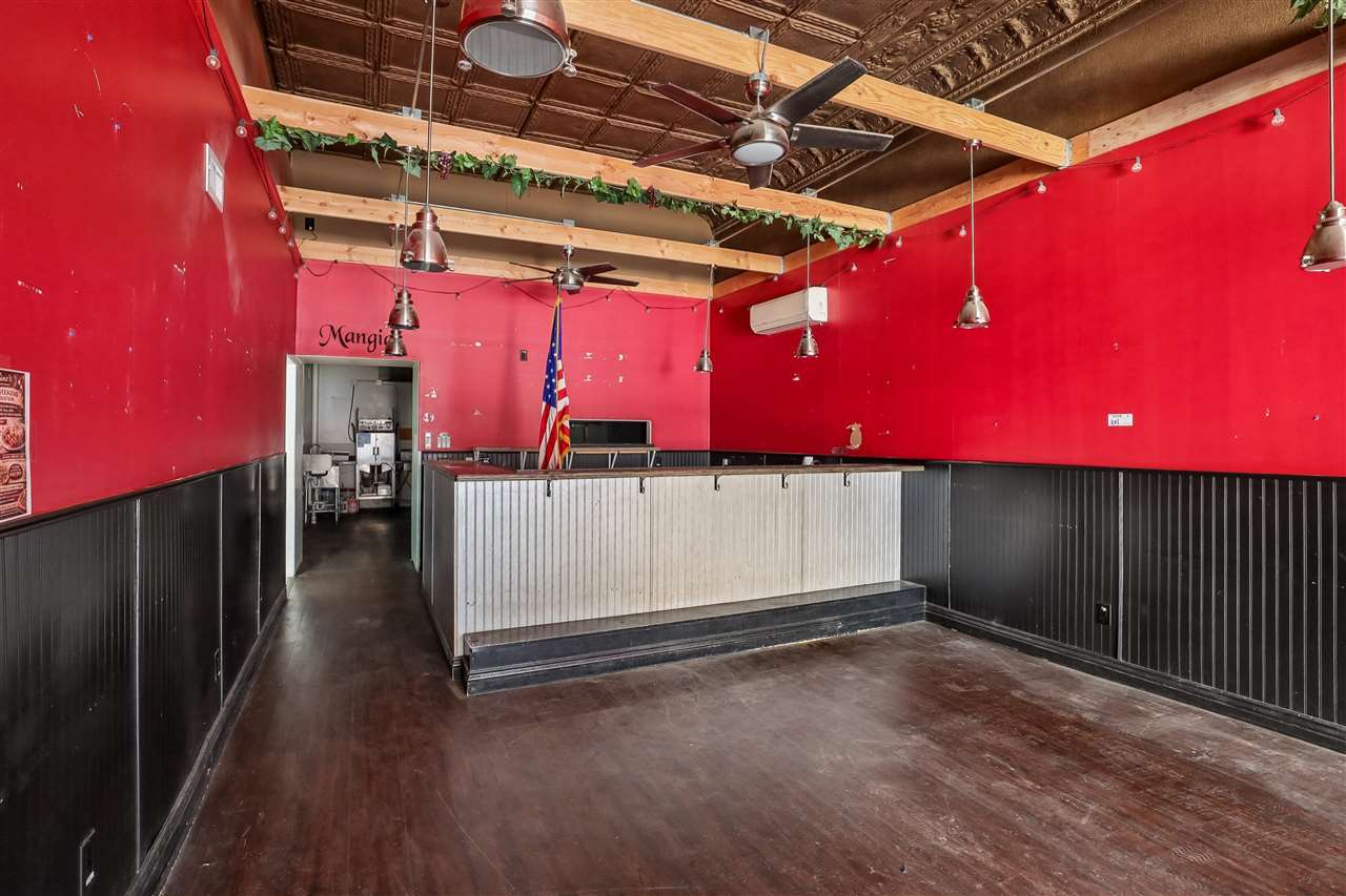 230-234 8th Avenue Wellman IA 52356