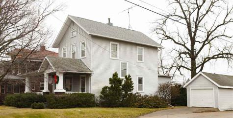 315 S Iowa Avenue Washington IA 52353