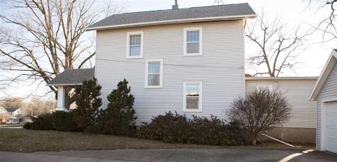 315 S Iowa Avenue Washington IA 52353