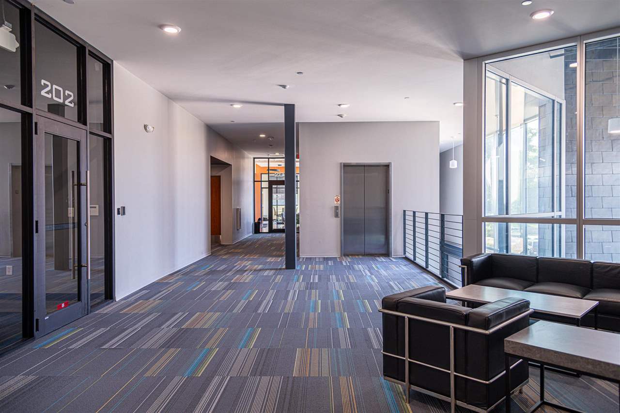 2451 Oakdale Boulevard Coralville IA 52241
