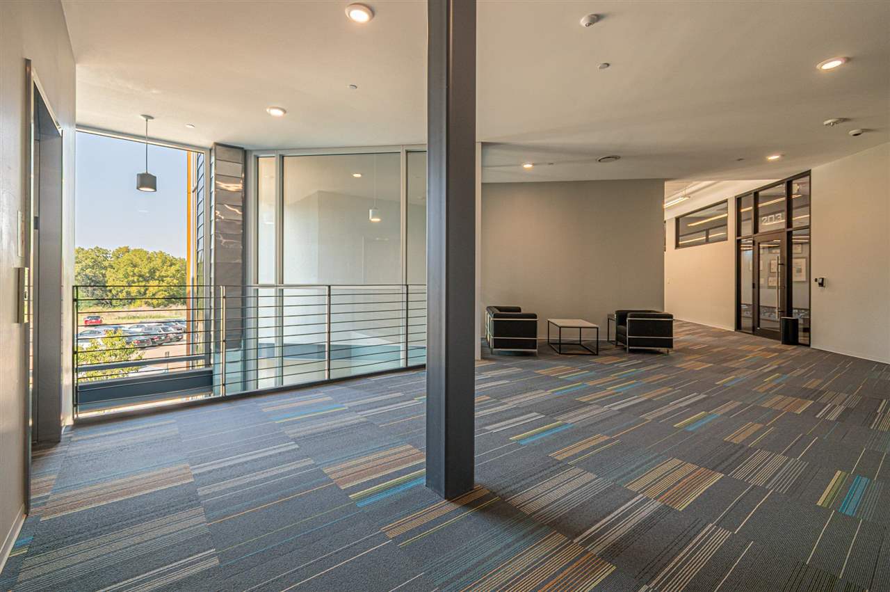 2451 Oakdale Boulevard Coralville IA 52241