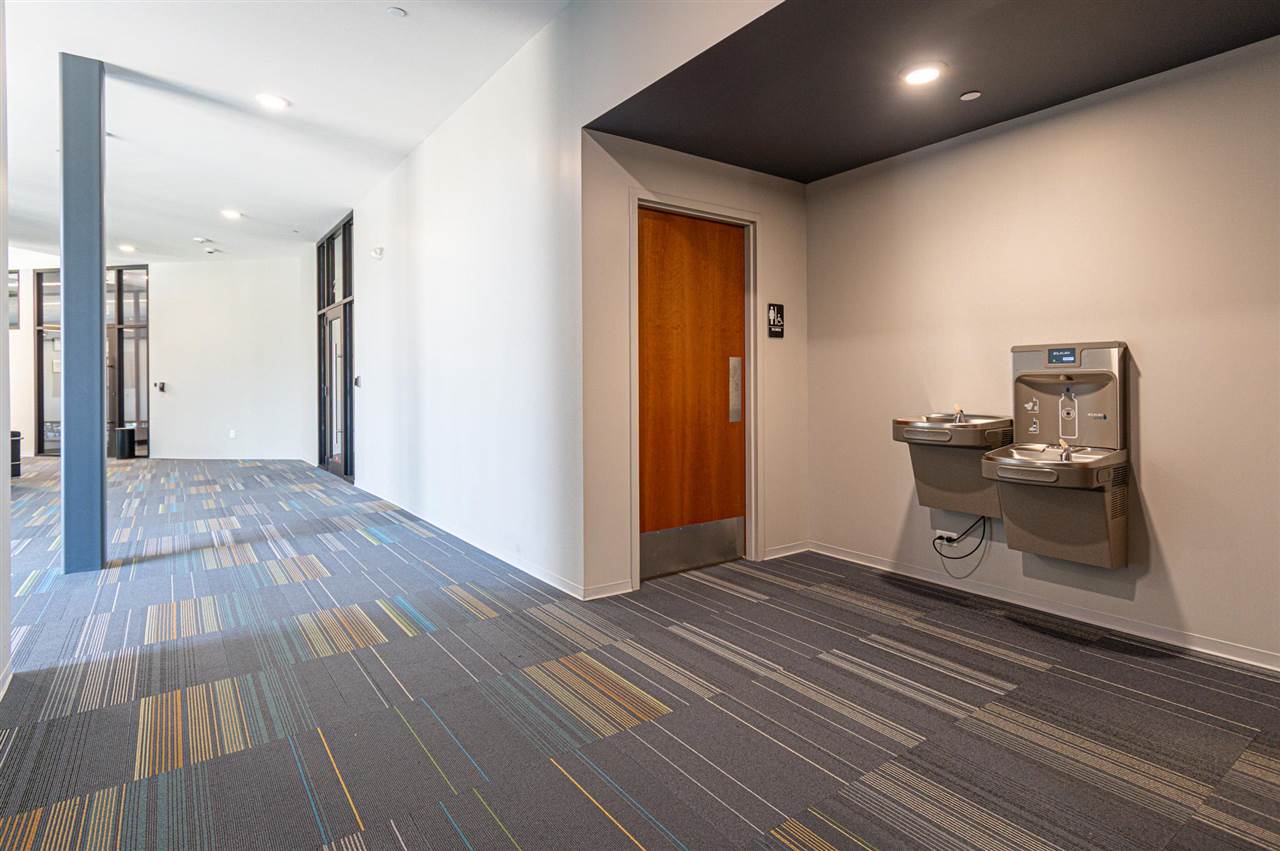 2451 Oakdale Boulevard Coralville IA 52241