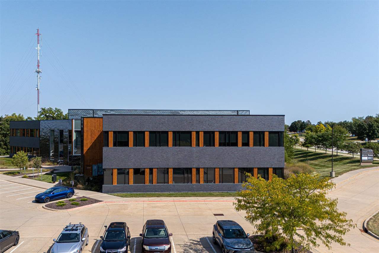 2451 Oakdale Boulevard Coralville IA 52241