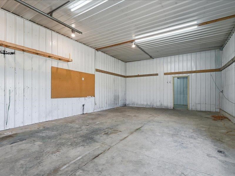 301 Old Dubuque Road Anamosa IA 52205
