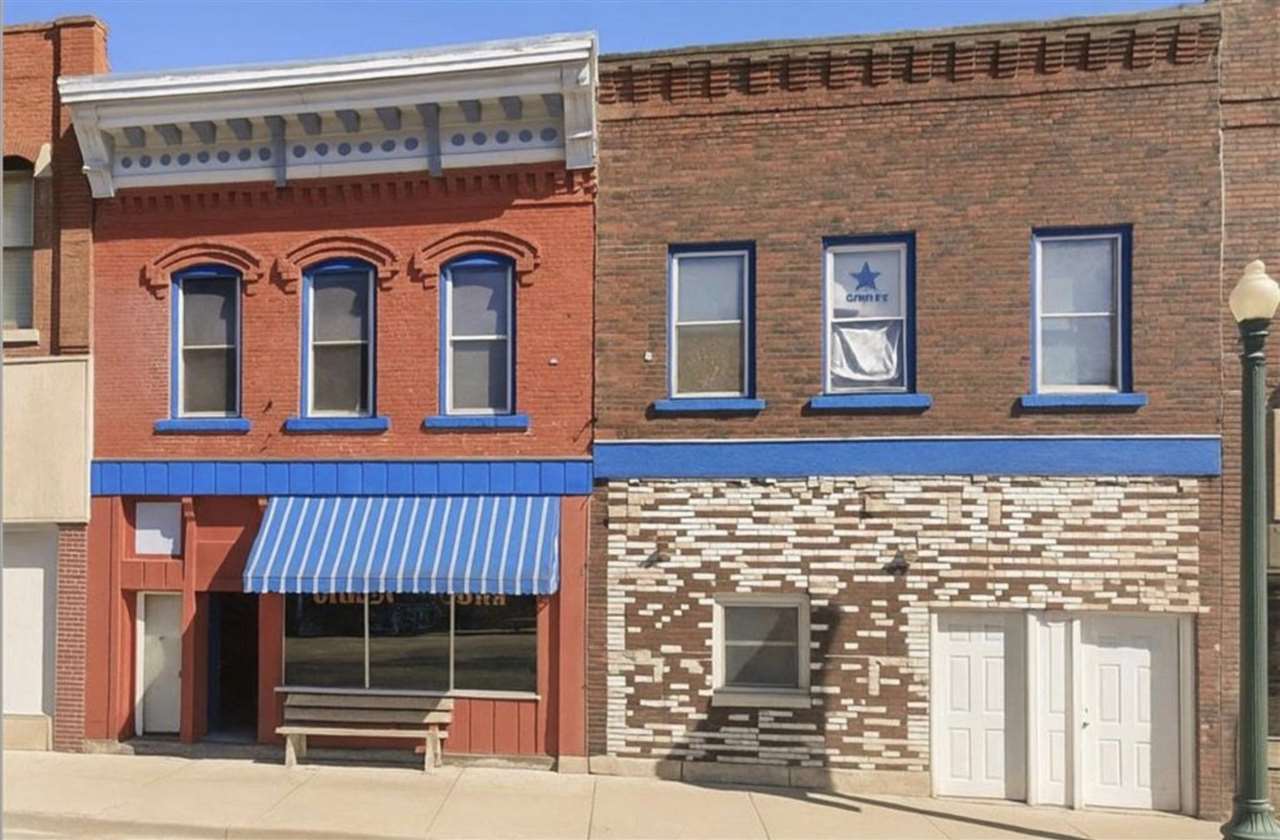 117 S Main Street Elkader IA 52043