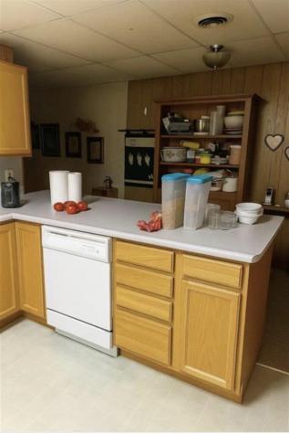 117 S Main Street Elkader IA 52043
