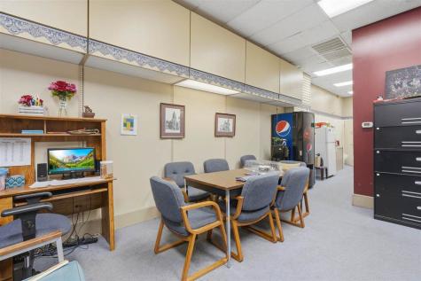 109 S Marion Avenue Washington IA 52353