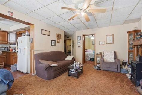 109 S Marion Avenue Washington IA 52353