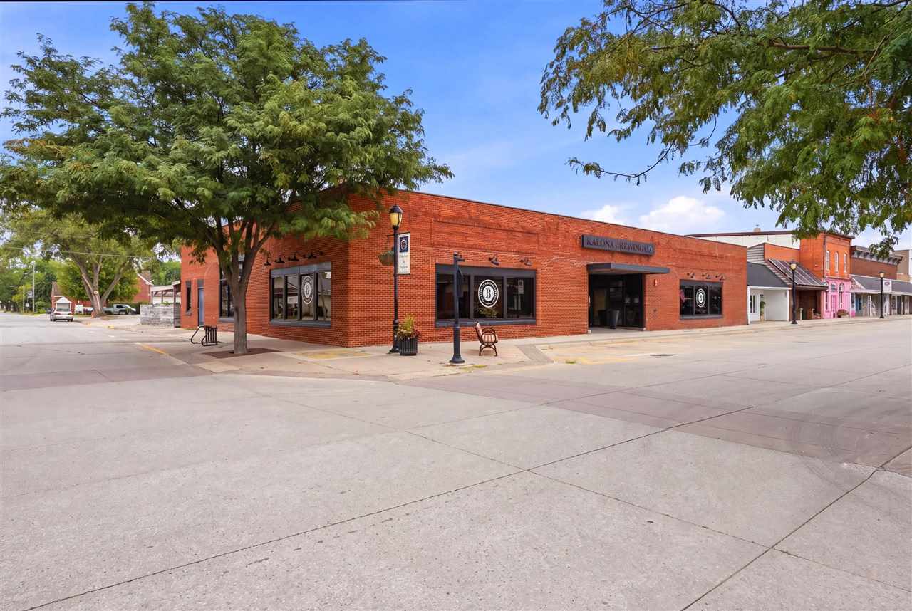 405 B Avenue Kalona IA 52247