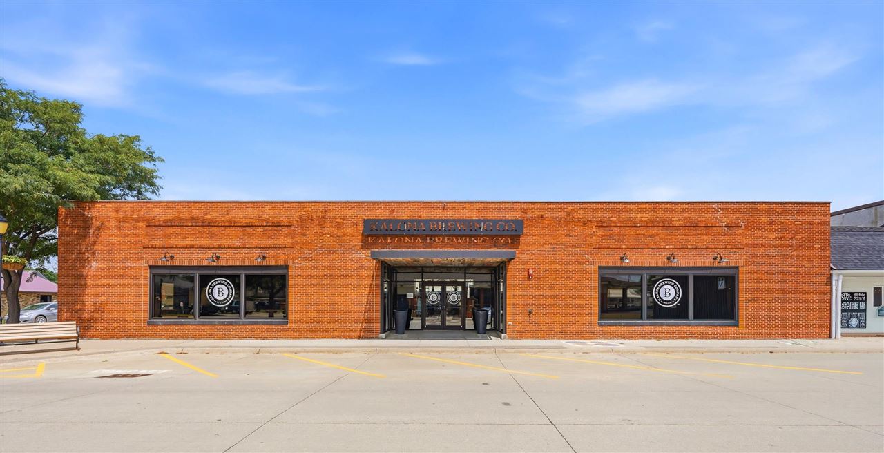 405 B Avenue Kalona IA 52247