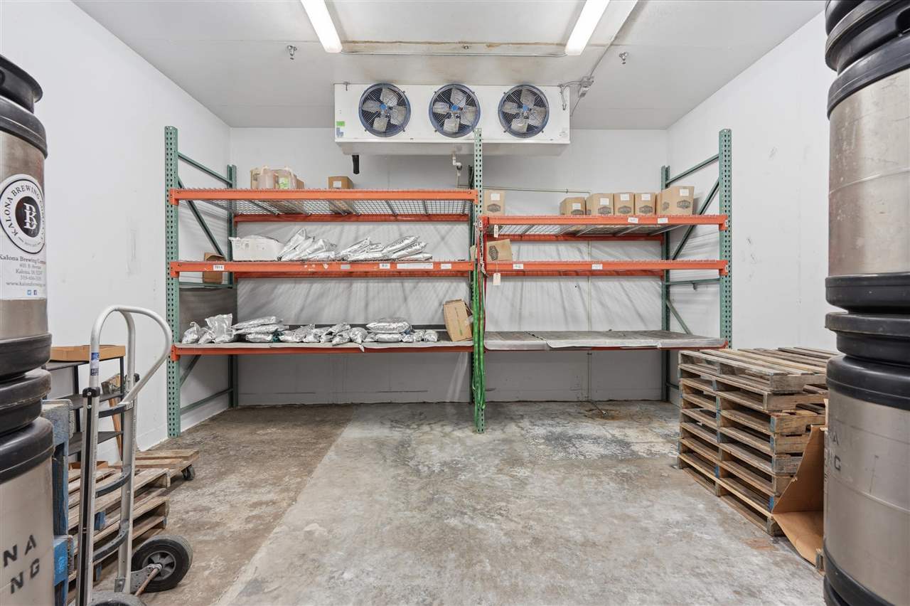 405 B Avenue Kalona IA 52247