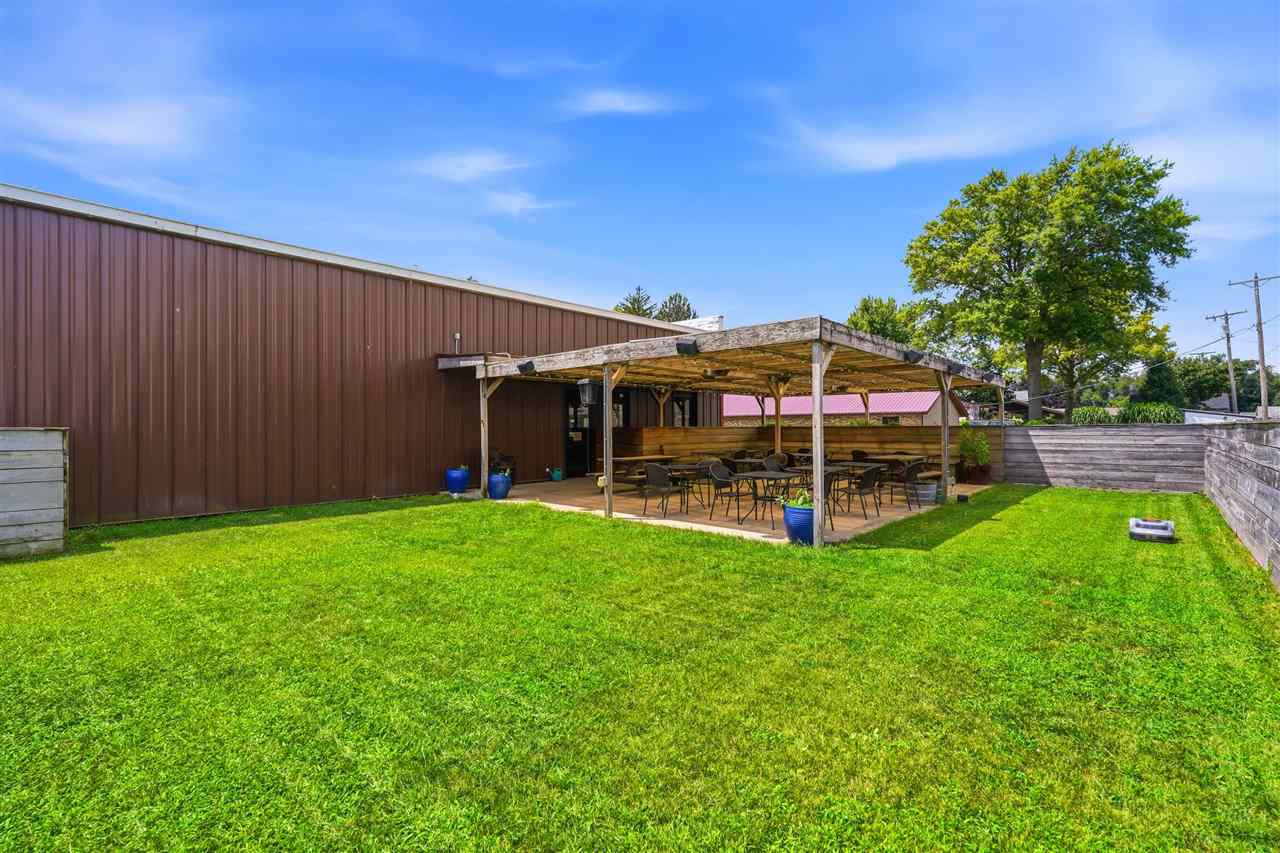 405 B Avenue Kalona IA 52247