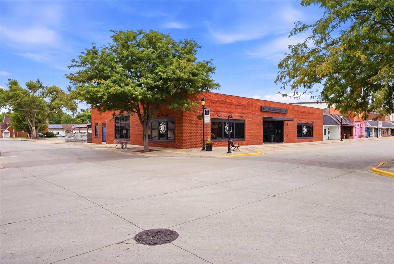405 B Avenue Kalona IA 52247