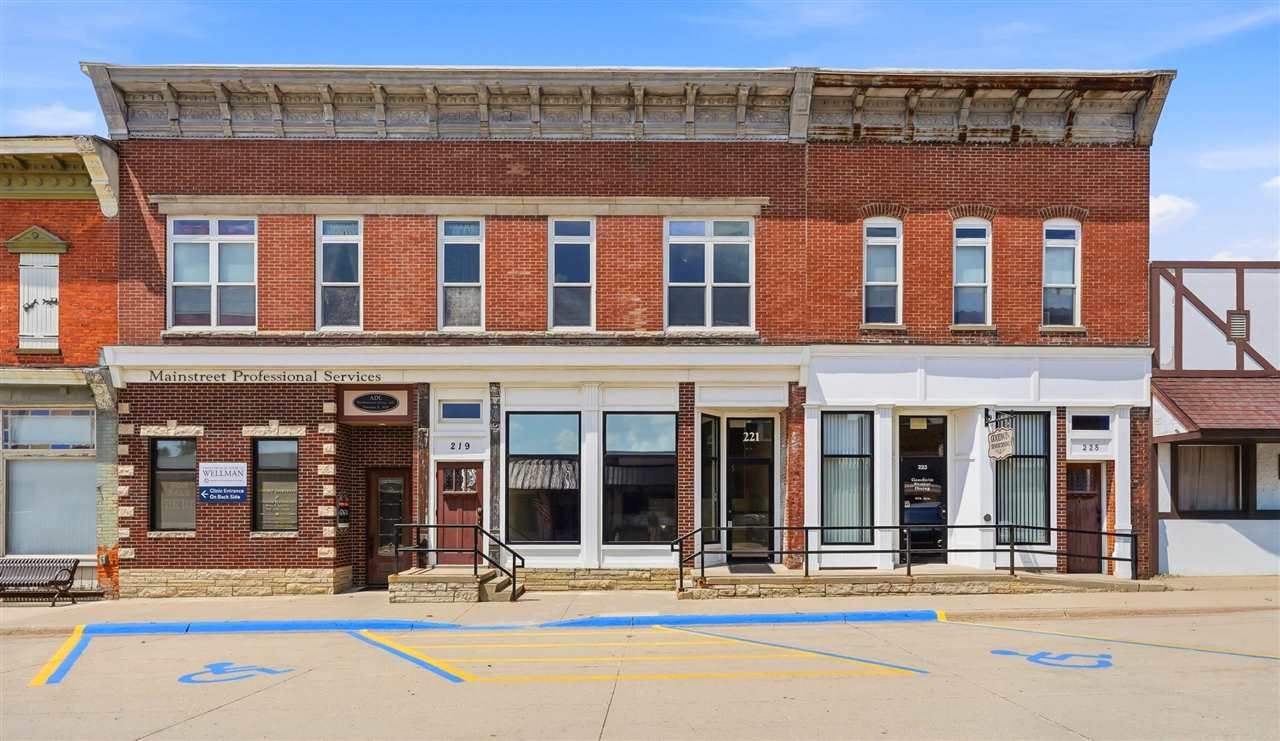 221 8th Avenue Wellman IA 52356
