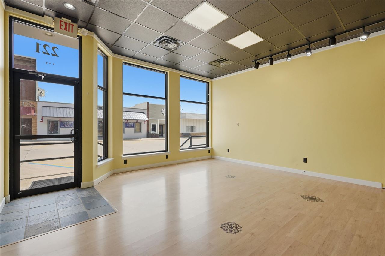221 8th Avenue Wellman IA 52356