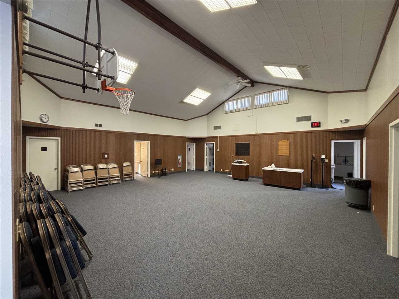 1514 1st Avenue Belle Plaine IA 52208