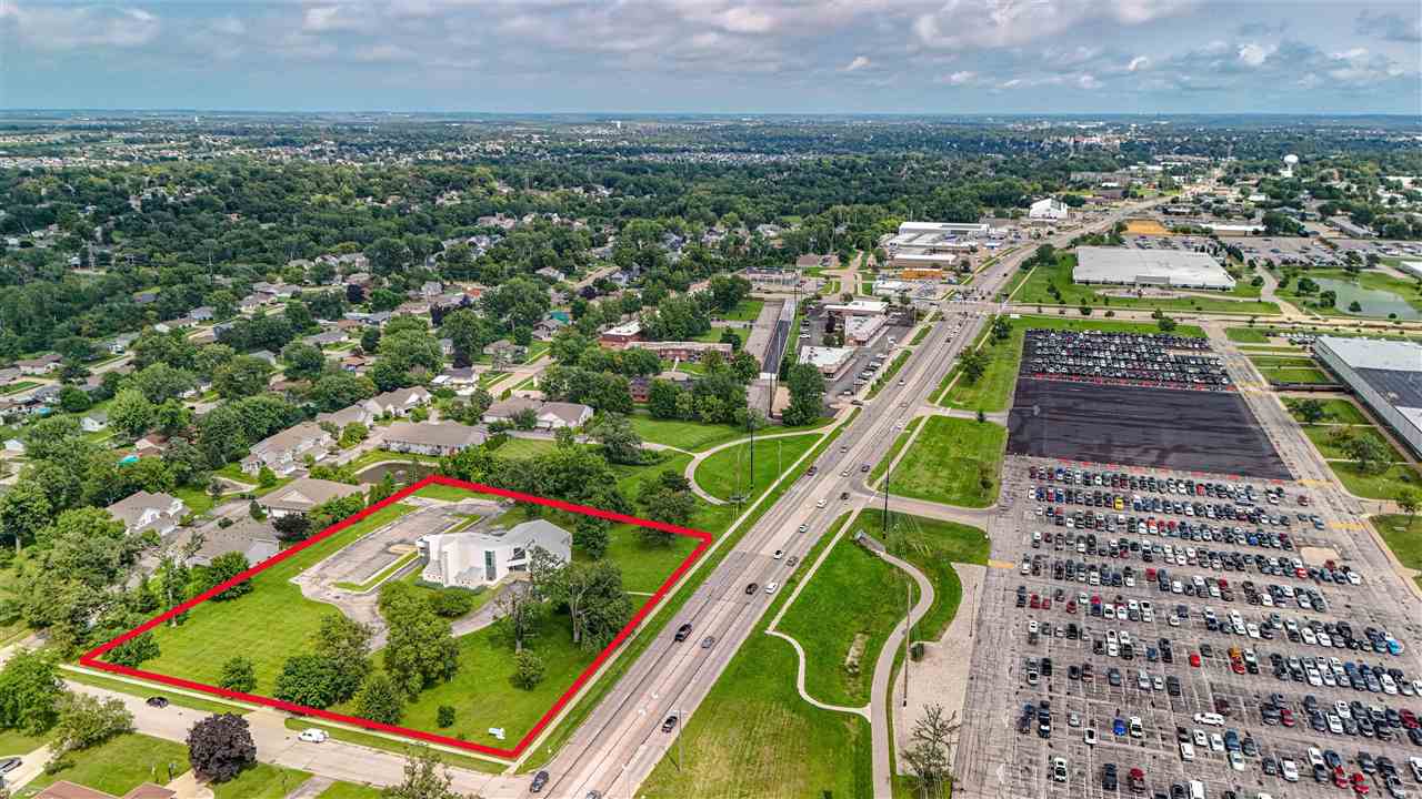 640 Blairs Ferry Road NE Cedar Rapids IA 52402