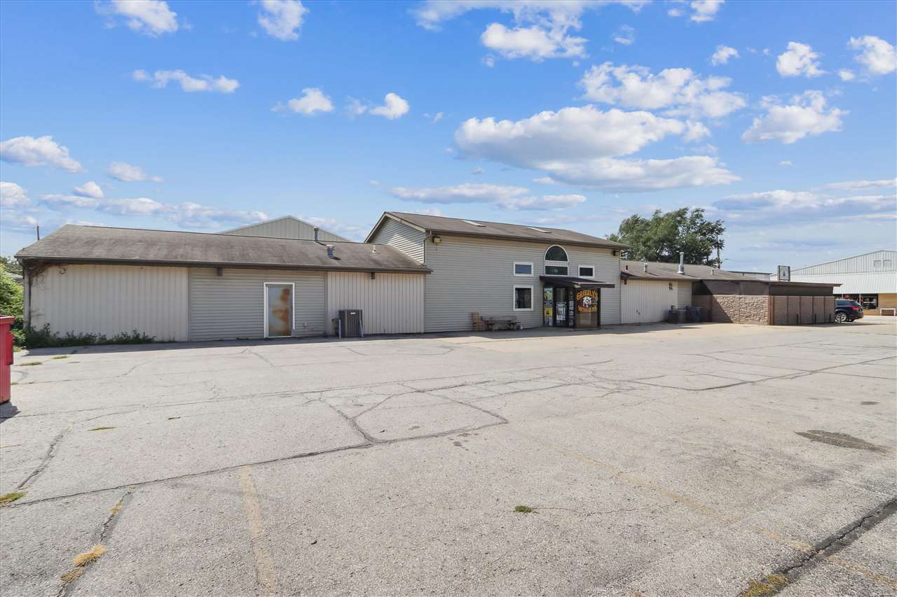 1208 Highland Court Iowa City IA 52240