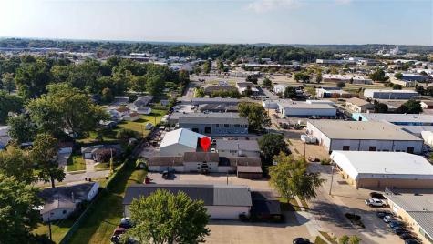 1208 Highland Court Iowa City IA 52240