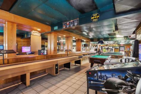 1208 Highland Court Iowa City IA 52240