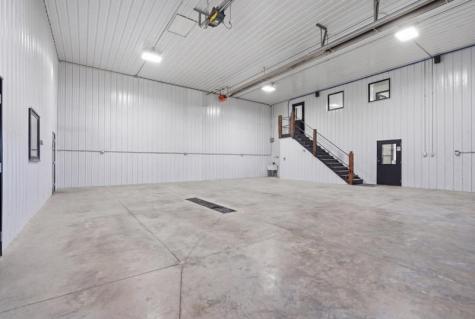 214 Airport Road Washington IA 52353