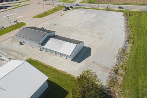 214 Airport Road Washington IA 52353
