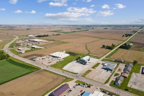 214 Airport Road Washington IA 52353
