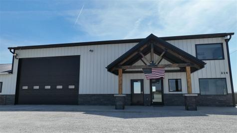 214 Airport Road Washington IA 52353