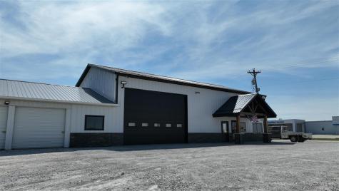 214 Airport Road Washington IA 52353