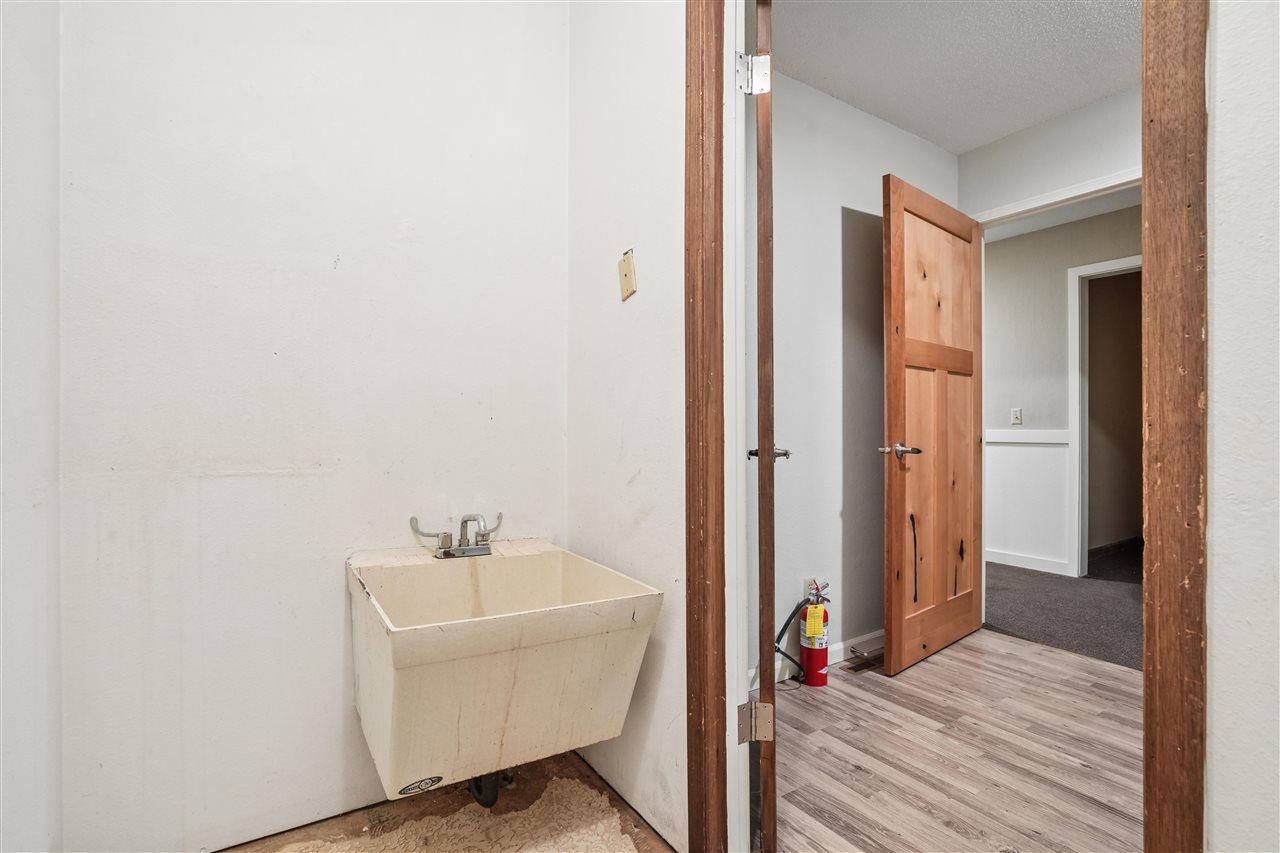 725 Blairs Ferry Road Marion IA 52302