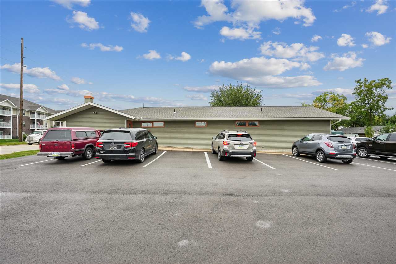 725 Blairs Ferry Road Marion IA 52302