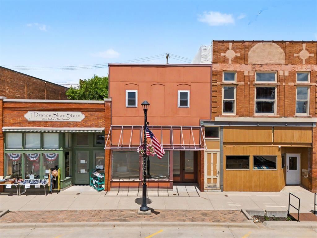 726 12th Street Belle Plaine IA 52208
