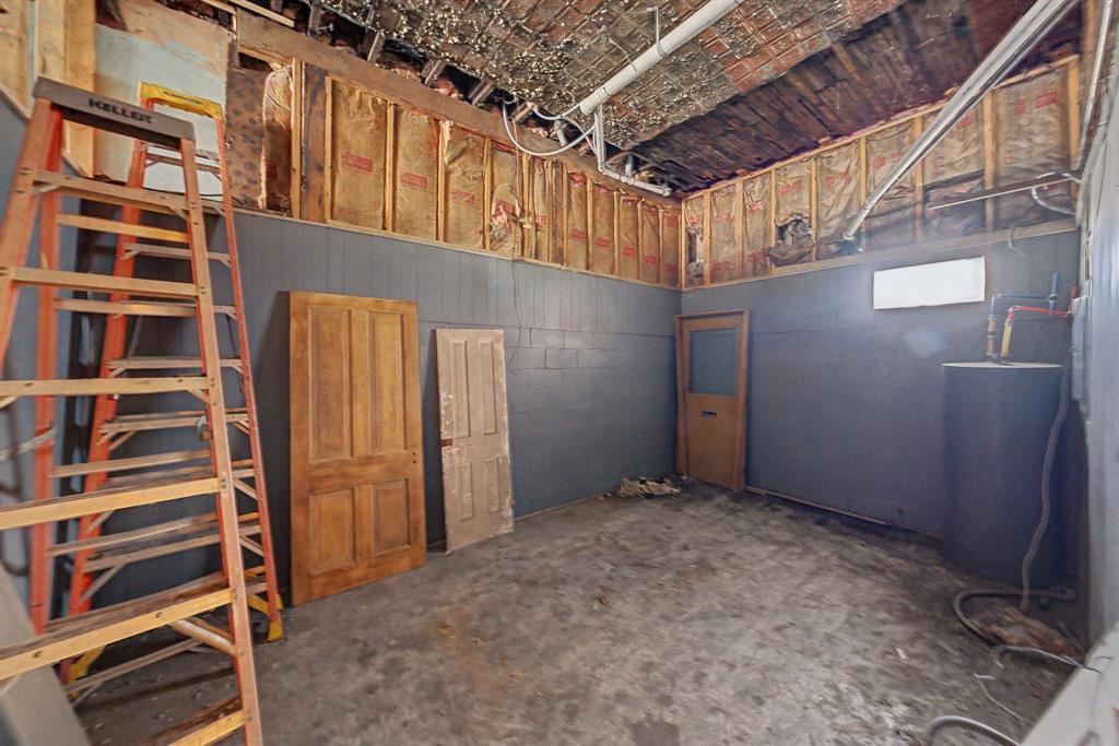 726 12th Street Belle Plaine IA 52208