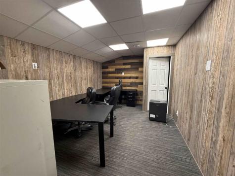 209 Franklin Street Center Point IA 52213