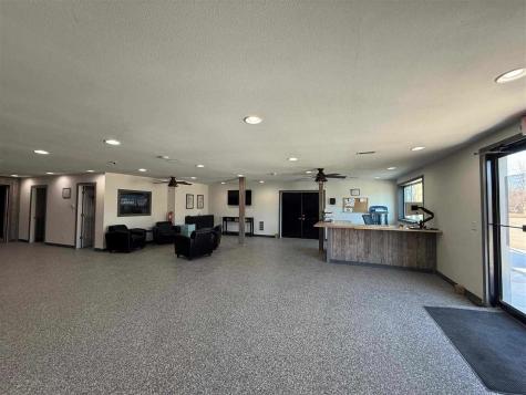 209 Franklin Street Center Point IA 52213