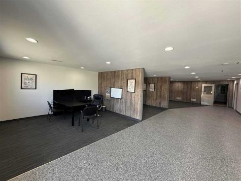 209 Franklin Street Center Point IA 52213