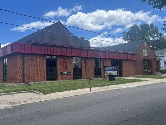1809 9th Street SW Cedar Rapids IA 52404