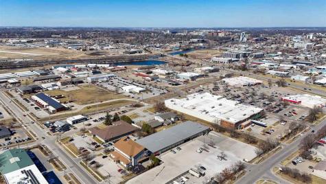 1916 Waterfront Drive Iowa City IA 52240